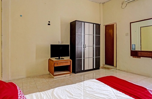 Batam Hotel | OYO 91636 Kak Dadut Homestay