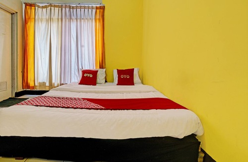 Cileunyi Hotel | OYO 93229 P3 Guest House