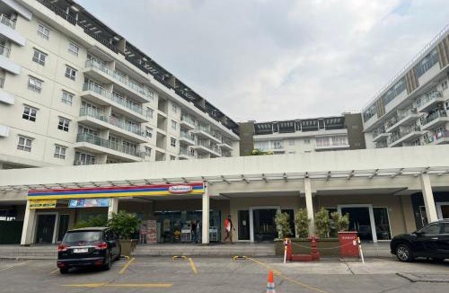 Cimahi Hotel | OYO 93559 Apartemen Gateway Pasteur By Erik