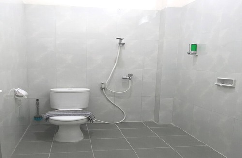 Sentul City Hotel | OYO 93641 Udayana Guesthouse Syariah