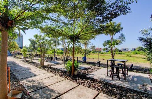 Klaten Selatan Hotel | OYO 93885 D'harjo Guesthouse
