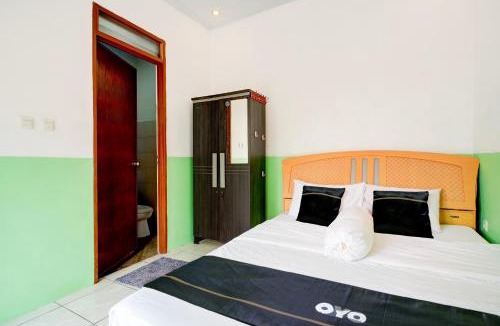 Bekasi Hotel | OYO 94632 Griya Cewang Syariah