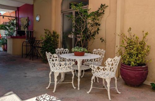 Ildefonso Green Hotel | OYO Hotel Cabo Del Sur, Cabo San Lucas