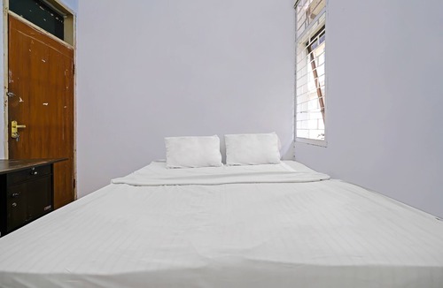Dago Hotel | OYO Life 92835 Maya Adipuri
