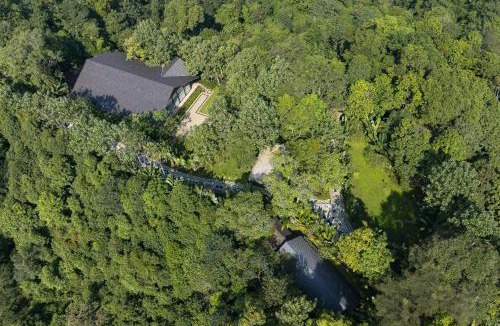 Bac Me Cabin | P'apiu Resort