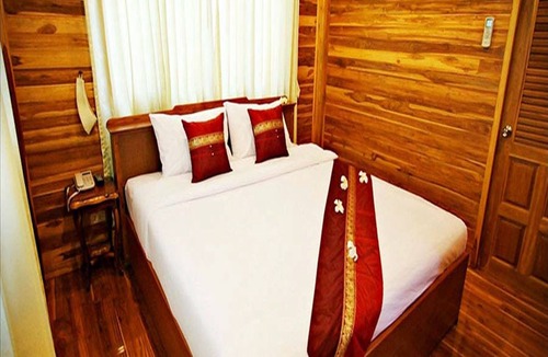 Saen Suk Hotel | P.N. Gold Resort