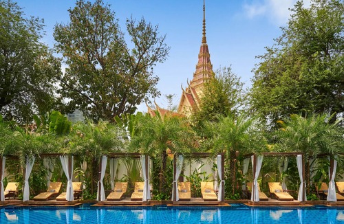 Daun Penh Hotel | Palace Gate Hotel & Resort by EHM