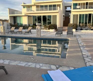 La Ventana Villa | Palacio Blanco Luxury Villa 4