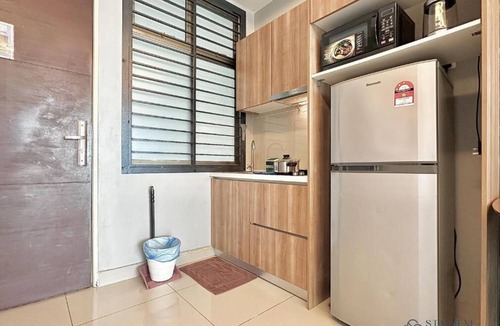 Taman Mount Austin Condo | Palazio Mount Austin by Stayrene