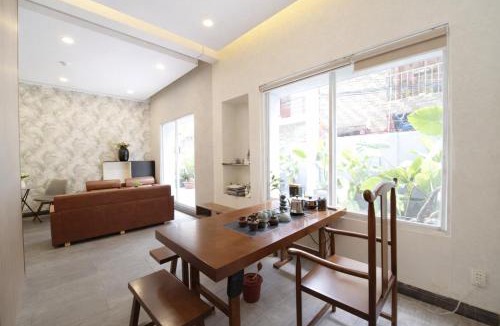 Linh Trung IEPZ Hotel | Palette Amura Hotel - Near Gigamall