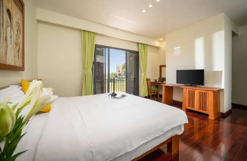 Cam Chau Resort | Palm Boutique Village - STAY 24H