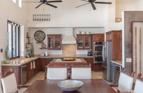 San Jose del Cabo Villa | Palmilla Las Olas Majestic Beachfront Villa
