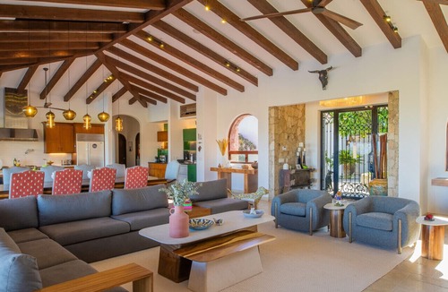 San Jose del Cabo Villa | Palmilla Oasis 4BR Dream Villa with Lux Golf Cart