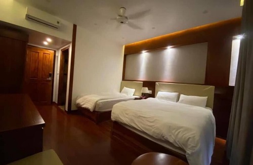 Binh Thuy Hotel | Pandora Hotel CT by Bay Luxury
