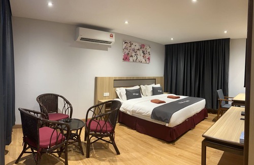 Pangkor Island Hotel | Pangkor Sandy Beach Resort