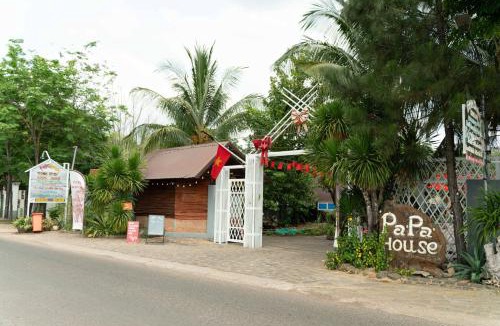 Vinh Cuu House | Papa house Glamping Trị An