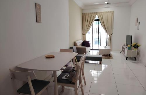 Taman Bukit Mewah Apartment | Paradigm Mall Platino Apartment 2BR 2FREE By Natol