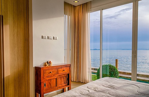 Bang Lamung Apartment | Paradise Ocean View Beach Front Condominium In Pattaya