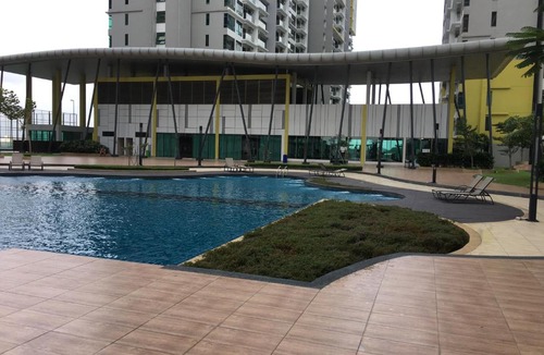 Taman Saujana House | Parc Regency Serviced Apartment D-10-19