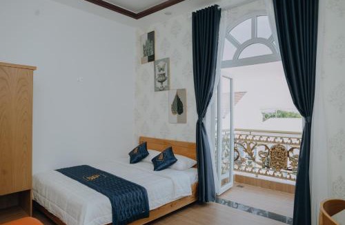 Tuy Phong Hotel | Paris Hotel Bình Thuận