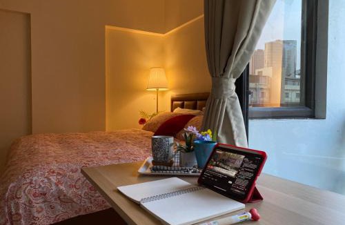 Thanon Phaya Thai Apartment | Patunam Building , Shopping , Airport Rail link