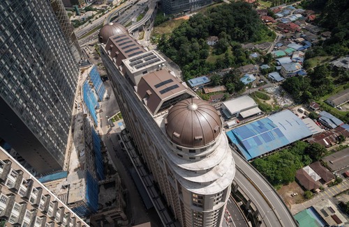 Sungai Penchala Apartment | Paxtonz KL Walk to Mall & Pool