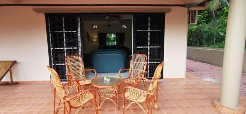 Taman Rakyat Villa | PD Villa 12 Homestay