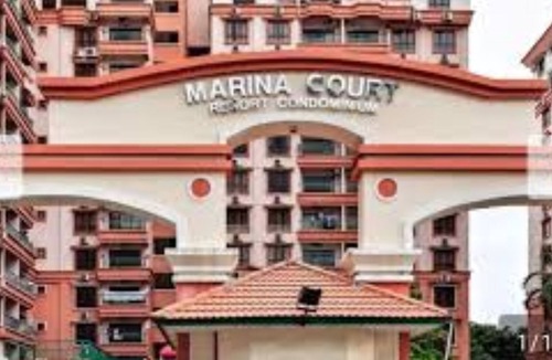 Kampung Air Apartment | Penginapan Borneo Rafflesia - Marina court in the heart of Kota Kinabalu, city