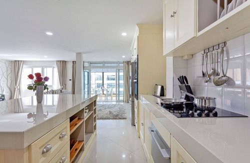 Jomtien Apartment | Penthouse - 2-Bed w/Private Elevator/Olympic Pool