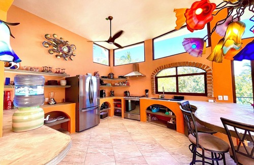 Yelapa House | Penthouse in Yelapa, Brand New and Luxurious Casa, Sleeps 8 very comfortably