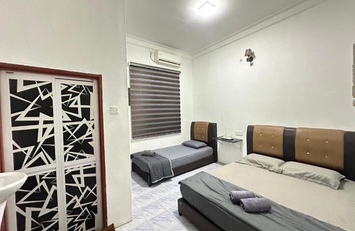Kampung Pasir Hantu House | Perhentian Idaman