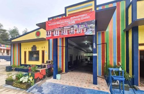 Pamijahan Hotel | Pesona Wisata Alam Ciparay Endah Mitra RedDoorz