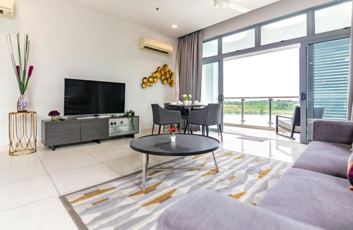 Nusajaya Apartment | [Pet-friendly] 3BR Somerset Puteri Harbour Legoland