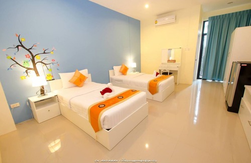 Ranong Hotel | Petch Ranong at Town