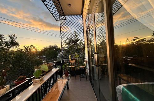 Ninh Hai House | Phòng đôi có Ban công
