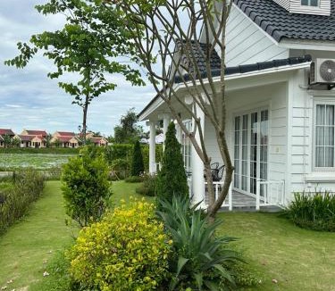 Thanh Thuy Cabin | Phòng Đôi tại Happy Villa Vườn Của resort & Spa