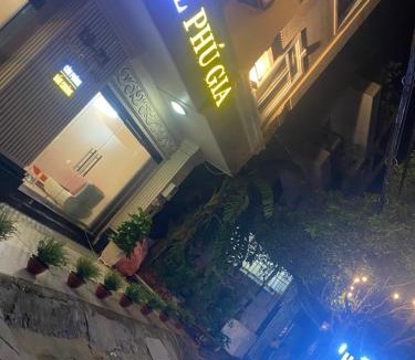 Nha Be Hotel | Phú Gia Hotel NB