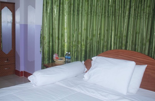 Kampong Cham Hotel | Phkar Chhouk Tep Hotel