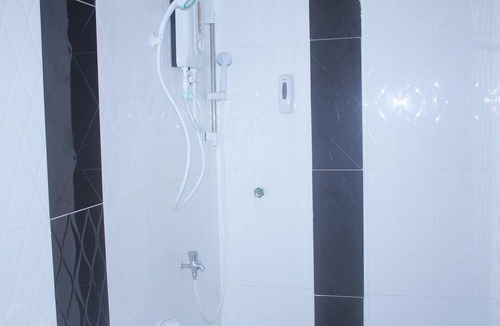 Kampong Cham Hotel | Phkar Chhouk Tep Hotel