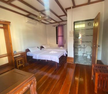 Kong Lor House | Phonyeng Guest house