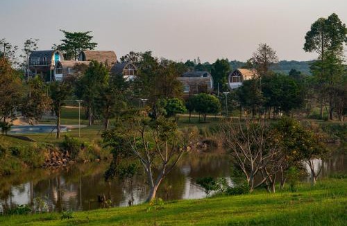 Traeng Trayueng Resort | Phum Domnak Domrey Resort