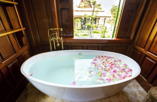 Battambang Hotel | Phum Mongkol Village