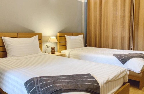 Din Daeng Hostel | Pillow & Bread Hostel