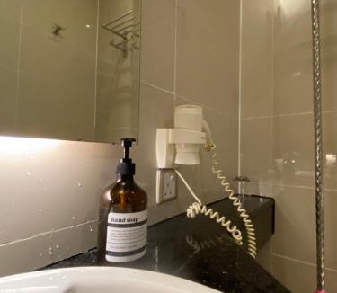 Petaling Jaya Hotel | PJ Centrestage Hotel walkable to LRT-2
