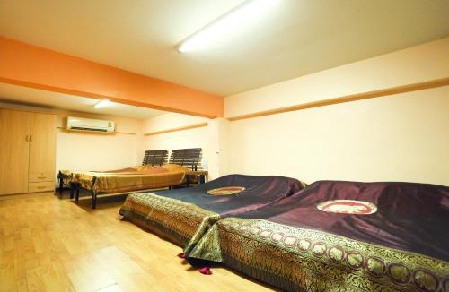 Khanna Yao Hostel | PJR Chateau
