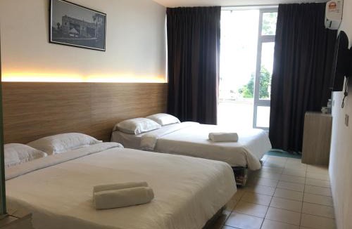 Kuching Hotel | Place2Stay @ Kenyalang