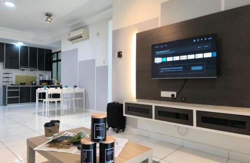 Taman Bukit Mewah House | Platino 2Pax Queen Bed Room 3 W Co-Living By STAY