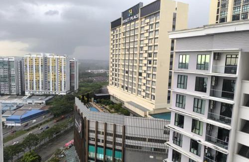 Taman Bukit Mewah House | Platino 3Pax Warm N Cozy Room 2 W Co-Living By STAY