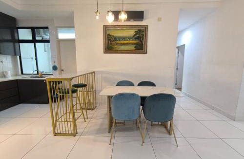 Taman Bukit Mewah House | Platino Cozy Couple Room 3 W Co-Living By STAY