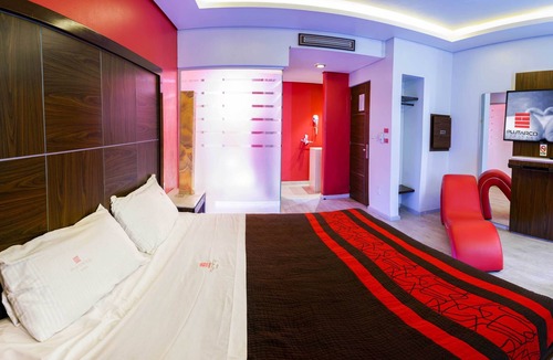 Ixtacalco Hotel | Plutarco Suites